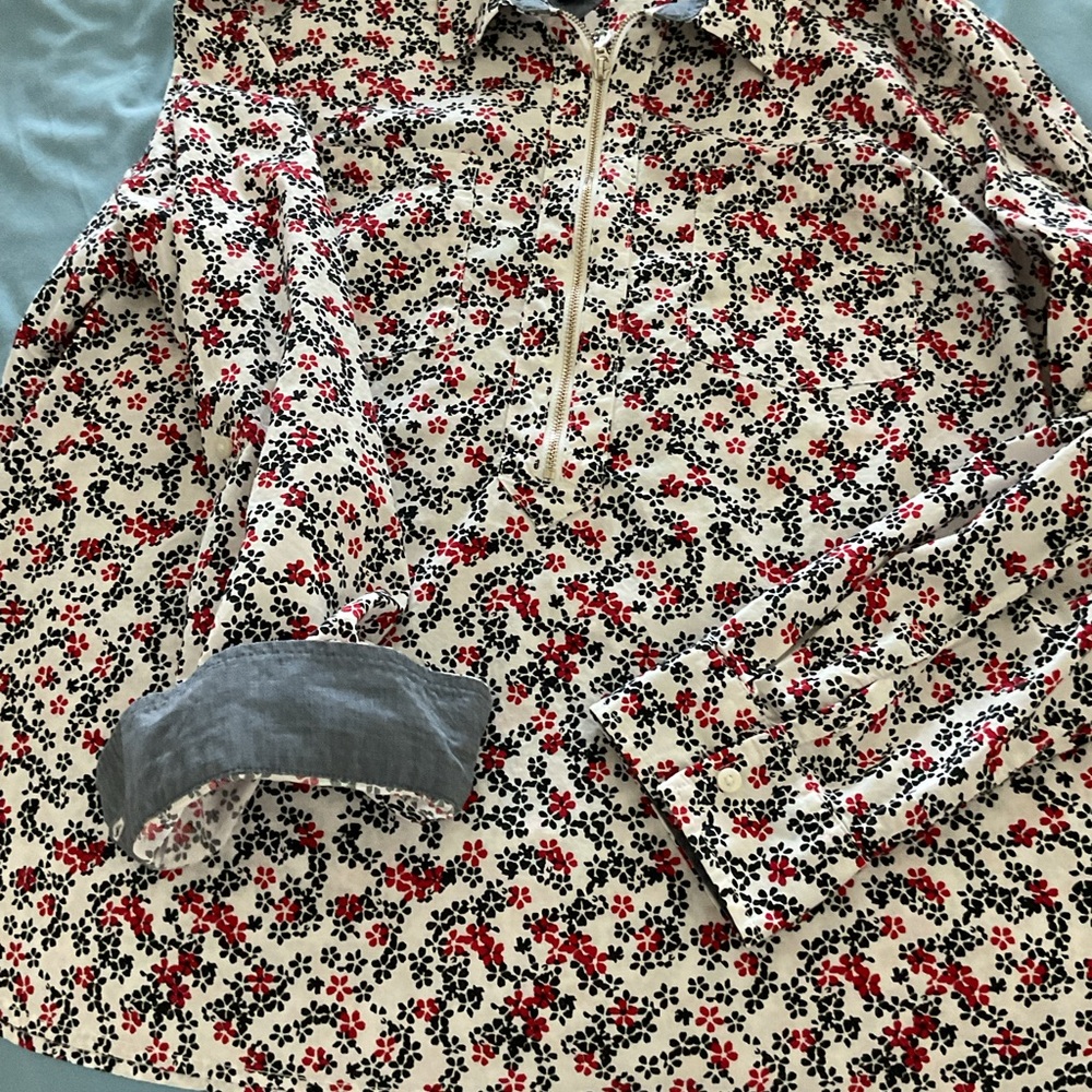 Tommy Hilfiger Cream Floral Zip-Pullover with Red & Black Accents